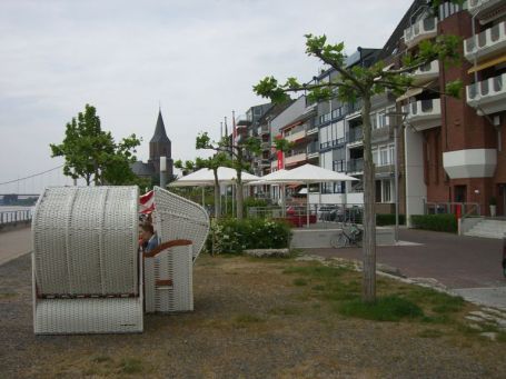 Emmerich : Rheinpromenade